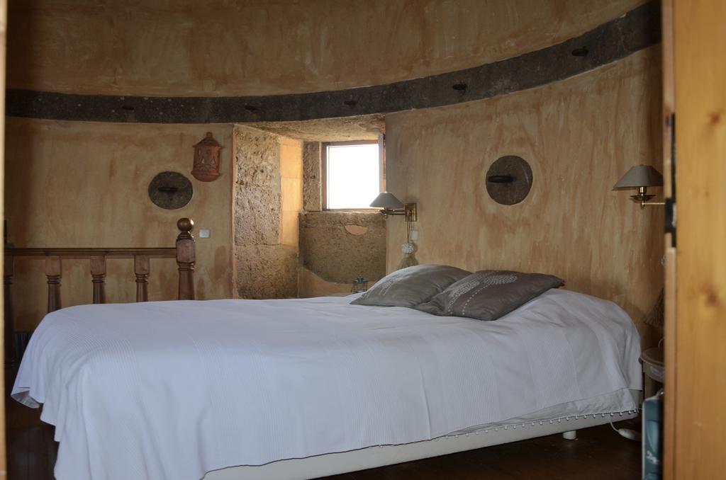 ホテル Ha Mar Ao Luar セトゥーバル 部屋 写真